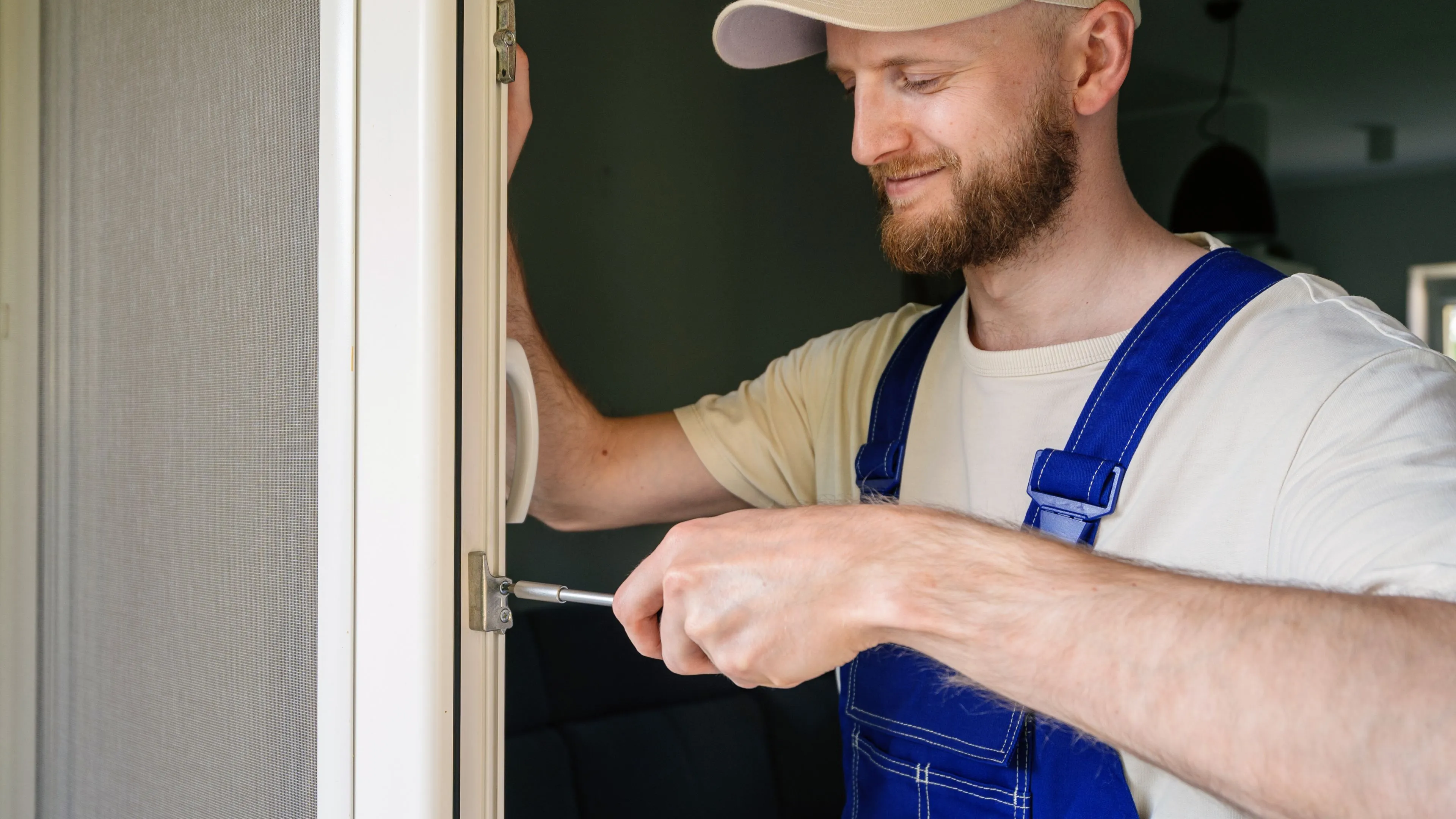 High-quality residential glass upgrade and window repair services for homeowners in the Dallas area.